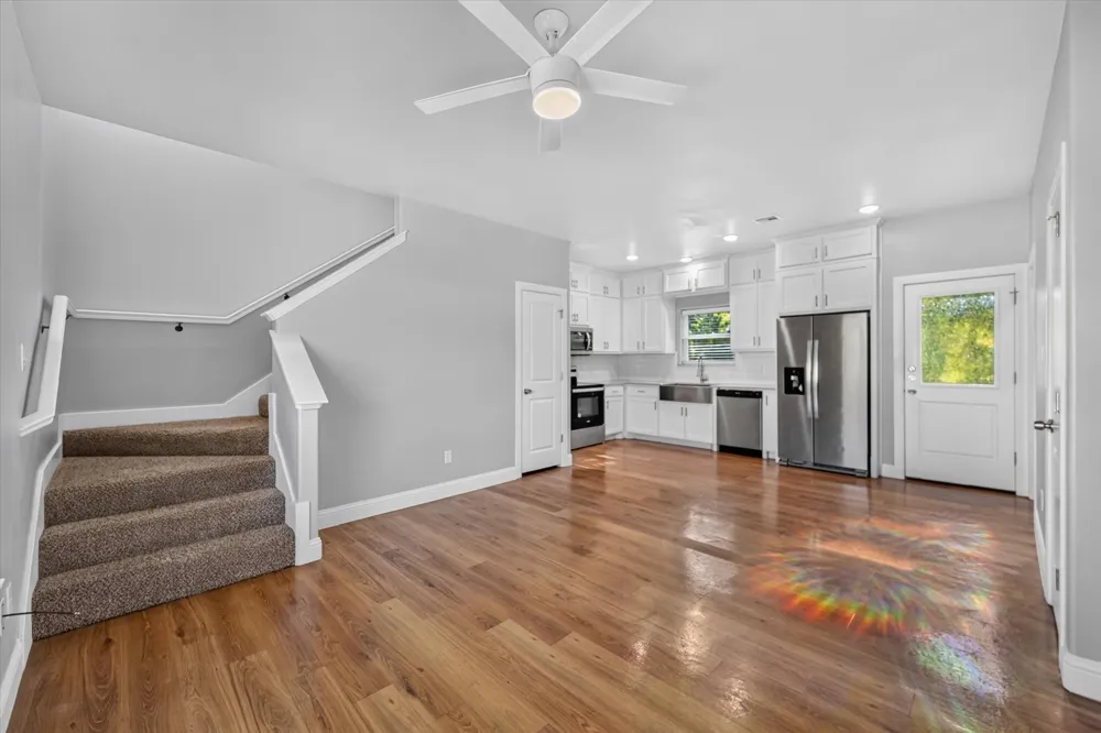 990 W 6th Avenue #992 Denison, TX 75021