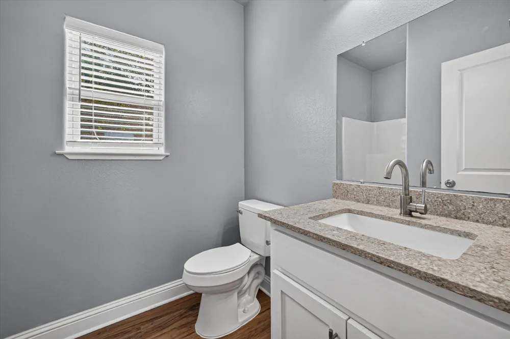 990 W 6th Avenue #992 Denison, TX 75021