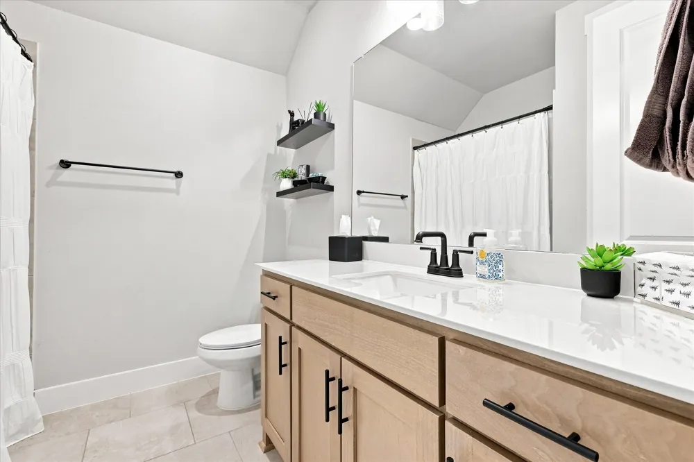 3525 Lariat Trail Van Alstyne, TX 75495