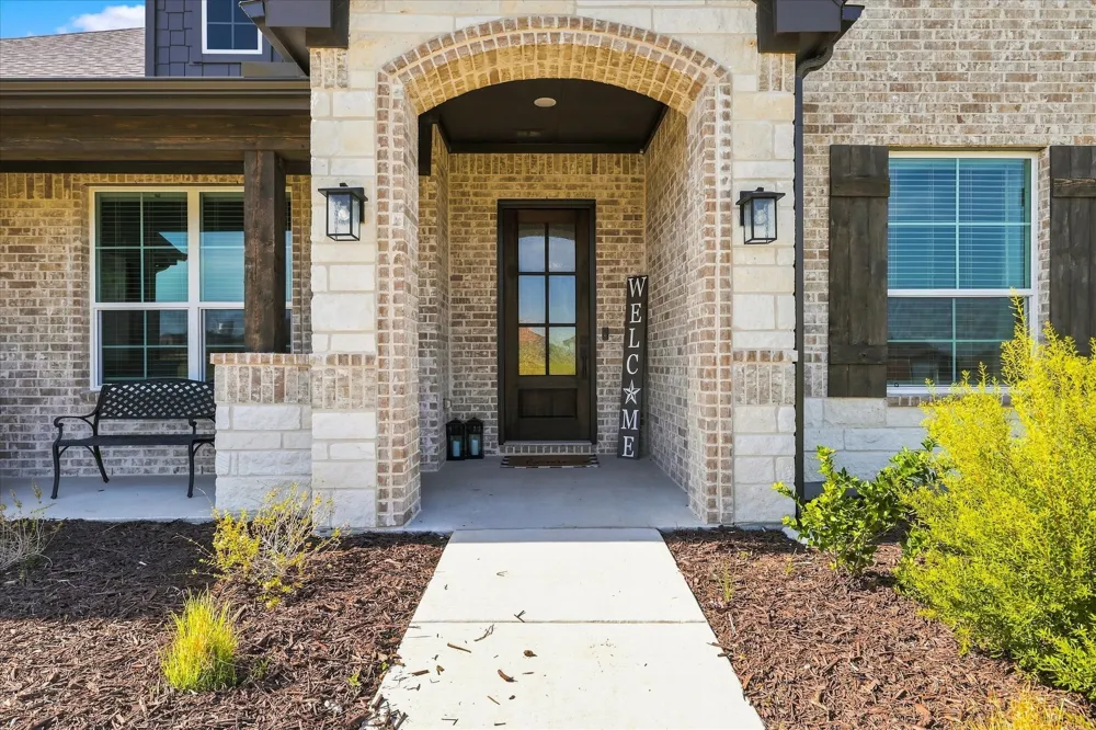 3525 Lariat Trail Van Alstyne, TX 75495