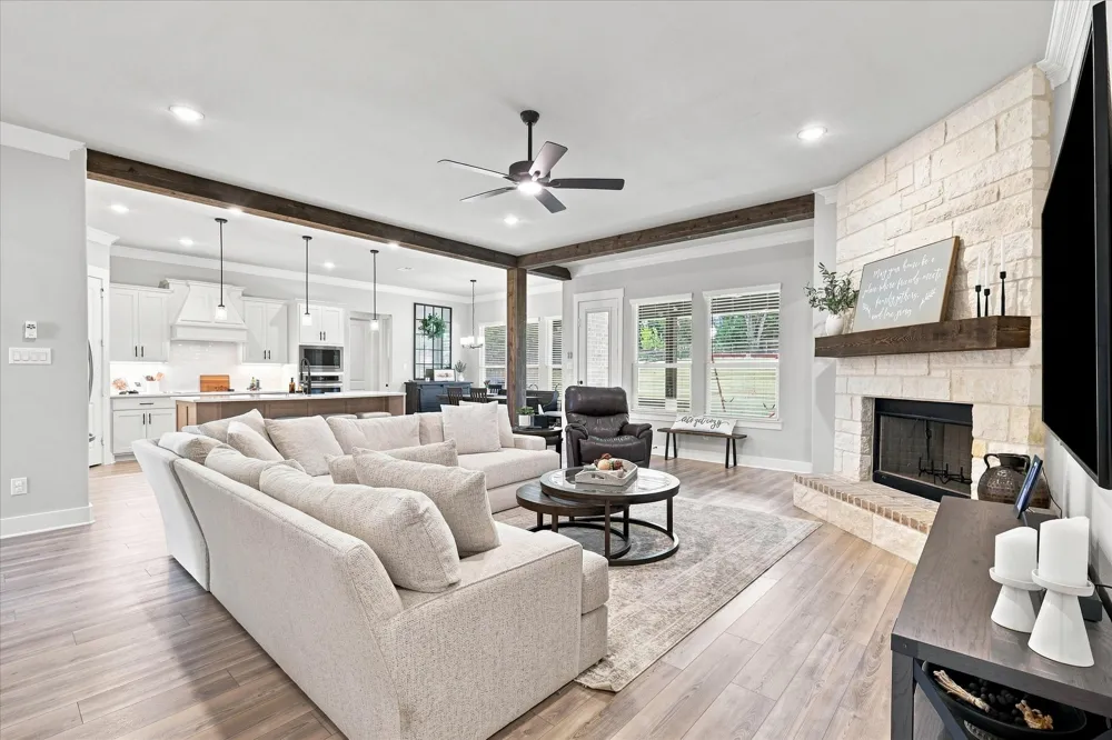 3525 Lariat Trail Van Alstyne, TX 75495