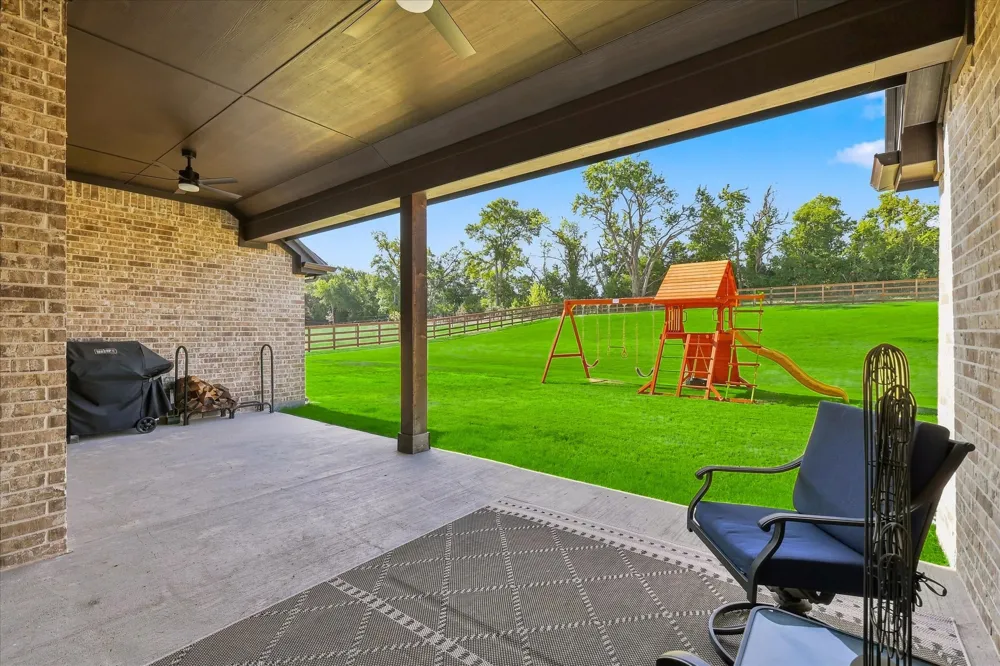 3525 Lariat Trail Van Alstyne, TX 75495