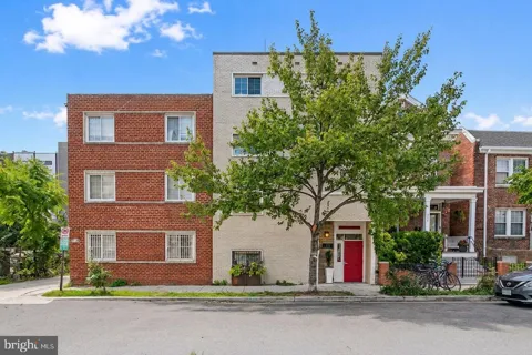 718 PARK ROAD NW #2