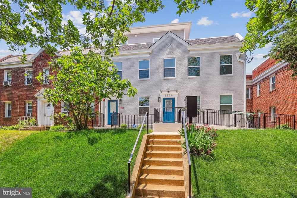 2236 40TH STREET NW #4 Washington, DC 20007