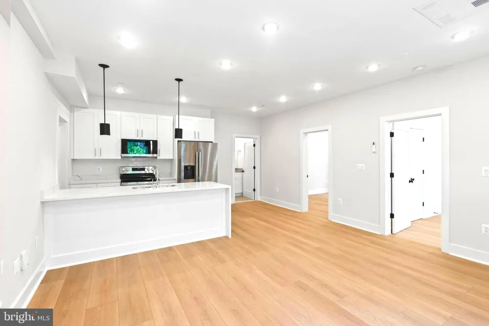 2236 40TH STREET NW #4 Washington, DC 20007