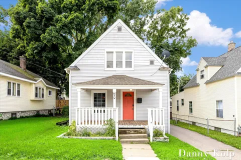 18 Ann Street NW