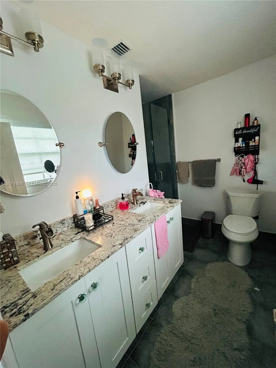 1640 NE 59th Pl Fort Lauderdale, FL 33334