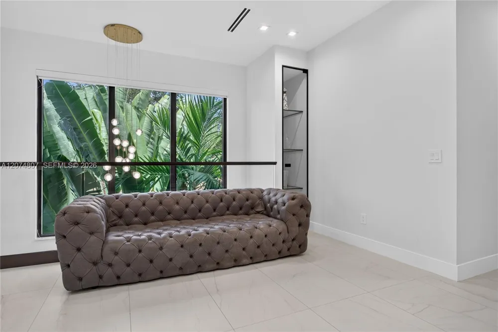 1404 NE 5th STREET Fort Lauderdale, FL 33301