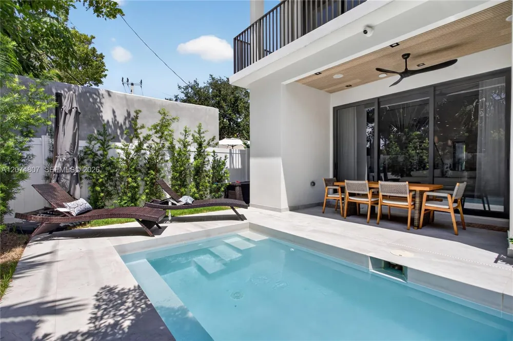 1404 NE 5th STREET Fort Lauderdale, FL 33301