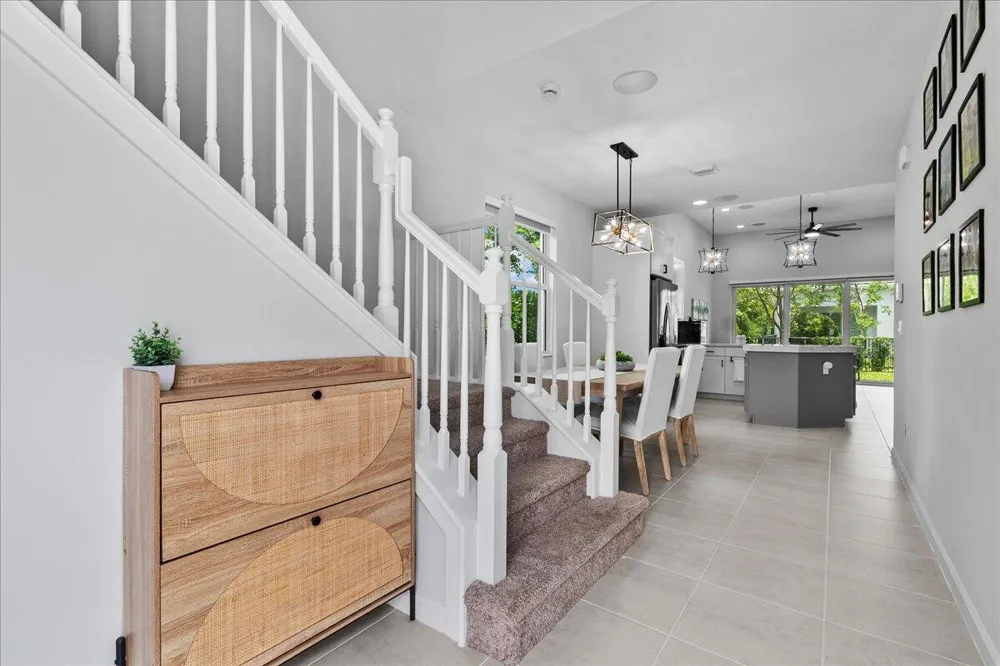 16493 Helix Court Westlake, FL 33470