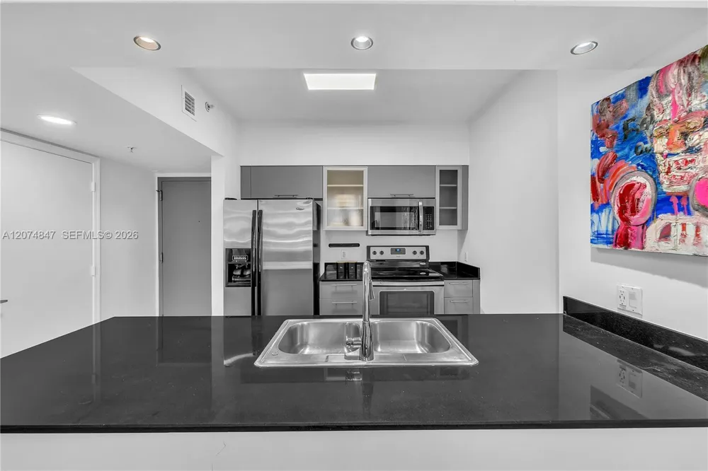 1750 Bayshore Drive #2004 Miami, FL 33132
