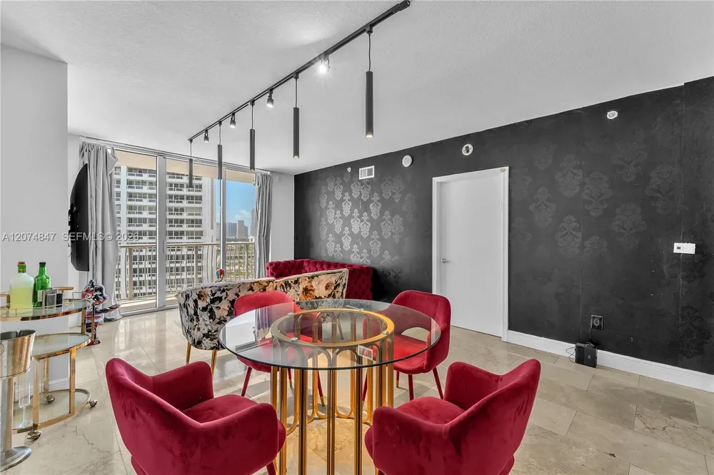 1750 Bayshore Drive #2004 Miami, FL 33132