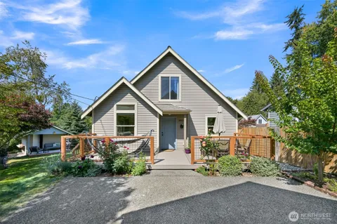 3813 Idaho