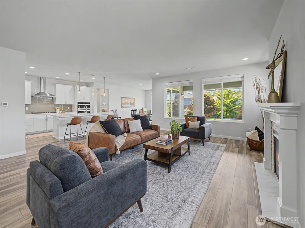 1346 Boyle Street Enumclaw, WA 98022