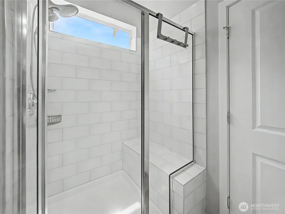 1346 Boyle Street Enumclaw, WA 98022