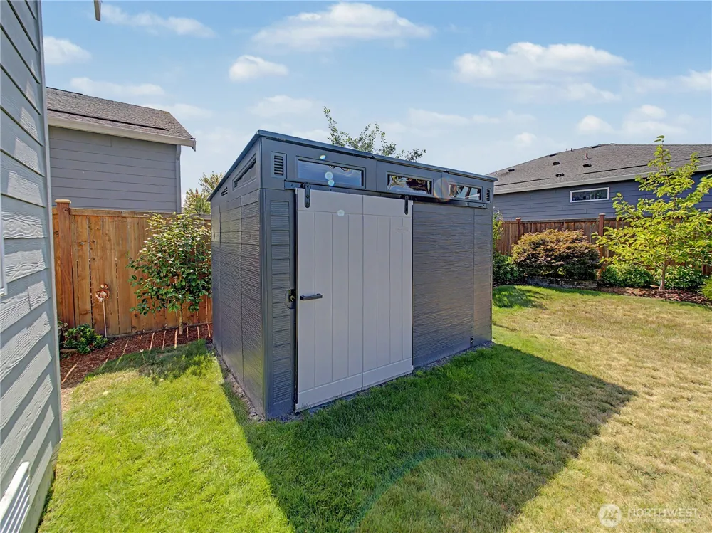 1346 Boyle Street Enumclaw, WA 98022