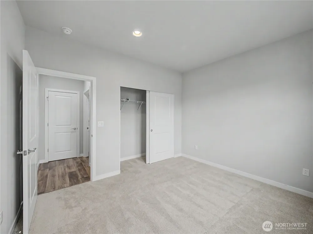 1346 Boyle Street Enumclaw, WA 98022