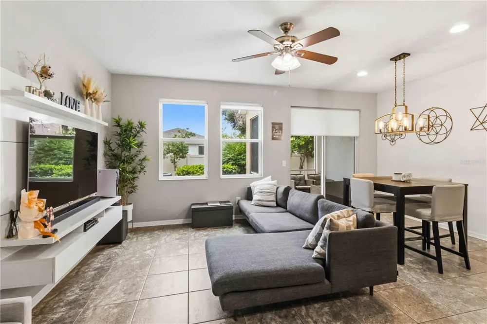 10716 AVERY PARK DRIVE Riverview, FL 33578