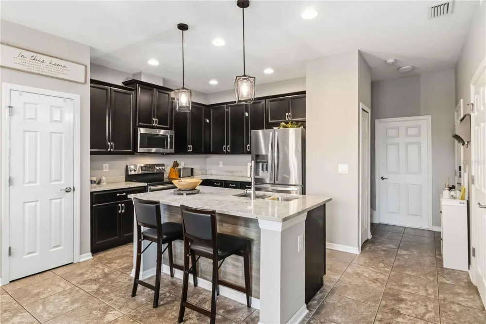 10716 AVERY PARK DRIVE Riverview, FL 33578