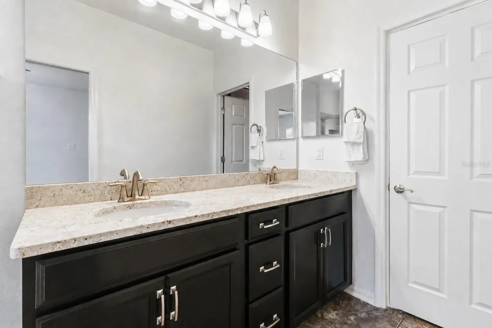 10716 AVERY PARK DRIVE Riverview, FL 33578