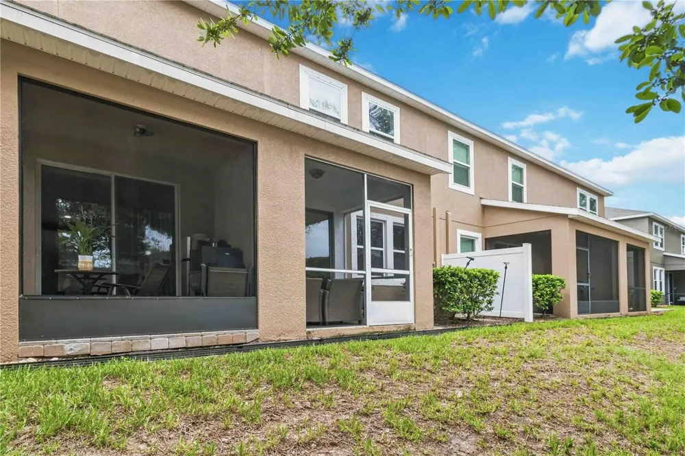10716 AVERY PARK DRIVE Riverview, FL 33578