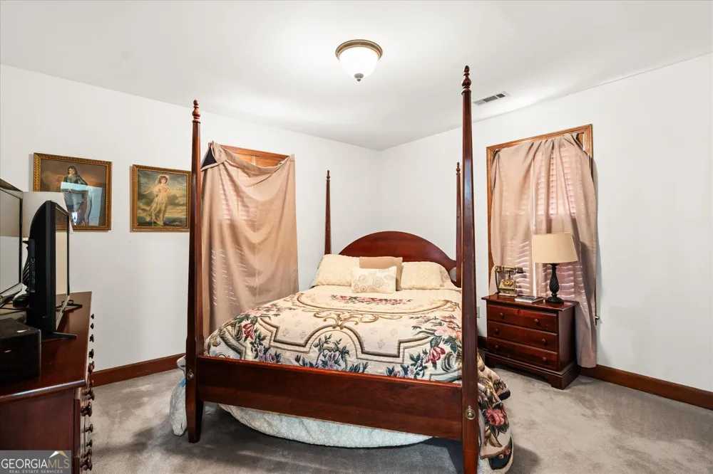 533 Rock Mills RD Roanoke, AL 36274