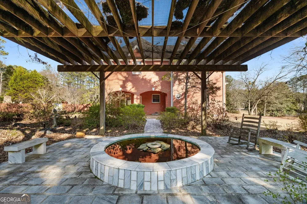 533 Rock Mills RD Roanoke, AL 36274