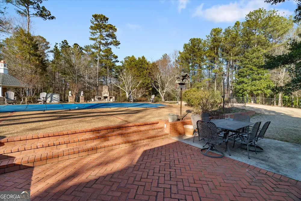 533 Rock Mills RD Roanoke, AL 36274