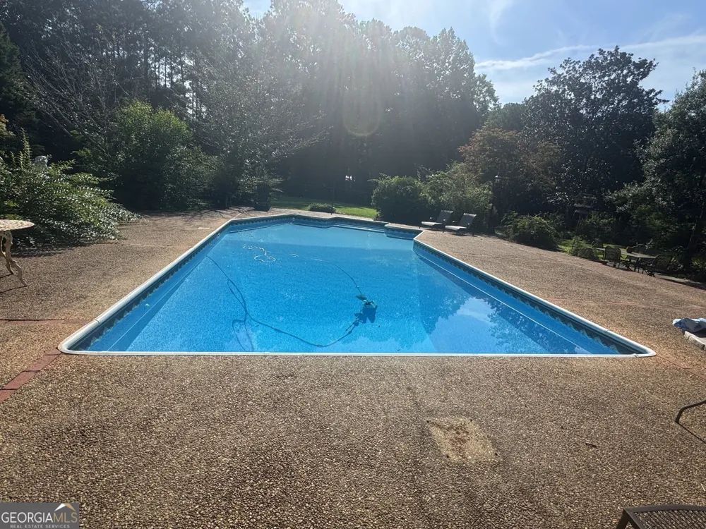 533 Rock Mills RD Roanoke, AL 36274