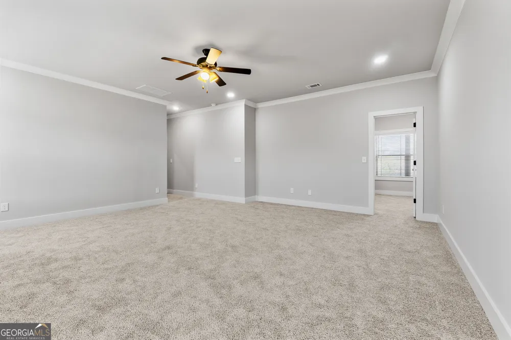 1746 Cardinal DR Griffin, GA 30223