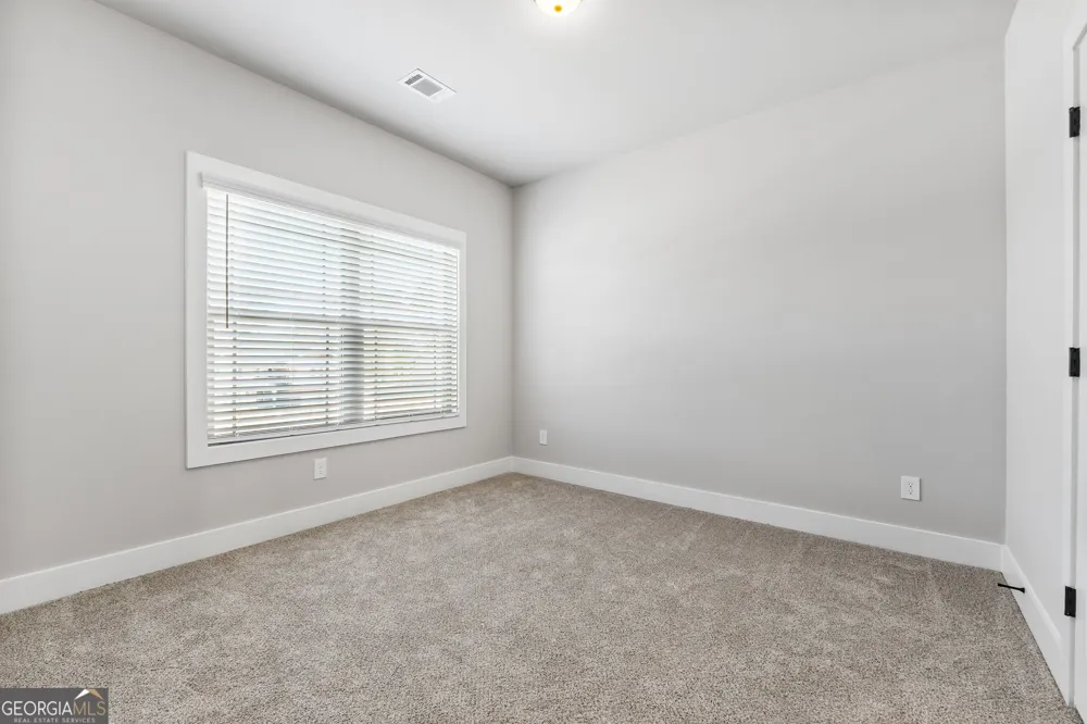 1746 Cardinal DR Griffin, GA 30223