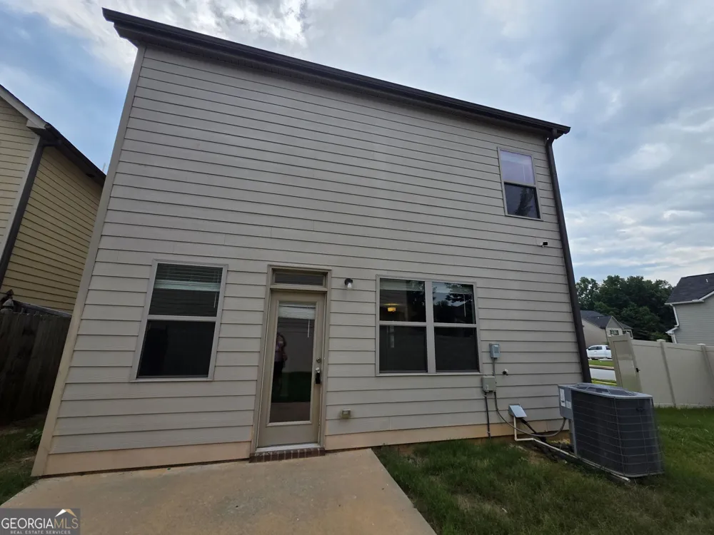 11760 LOVEJOY CROSSING BLVD Hampton, GA 30228