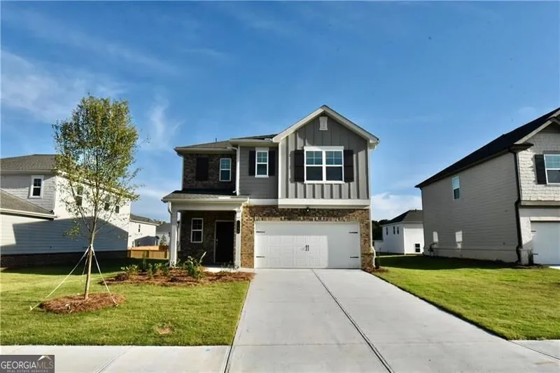 1588 Haypatch LN Loganville, GA 30052