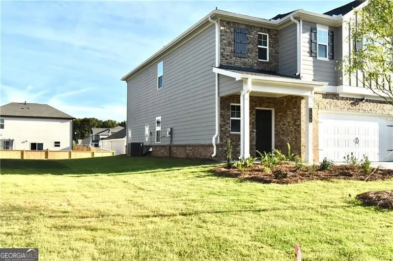 1588 Haypatch LN Loganville, GA 30052