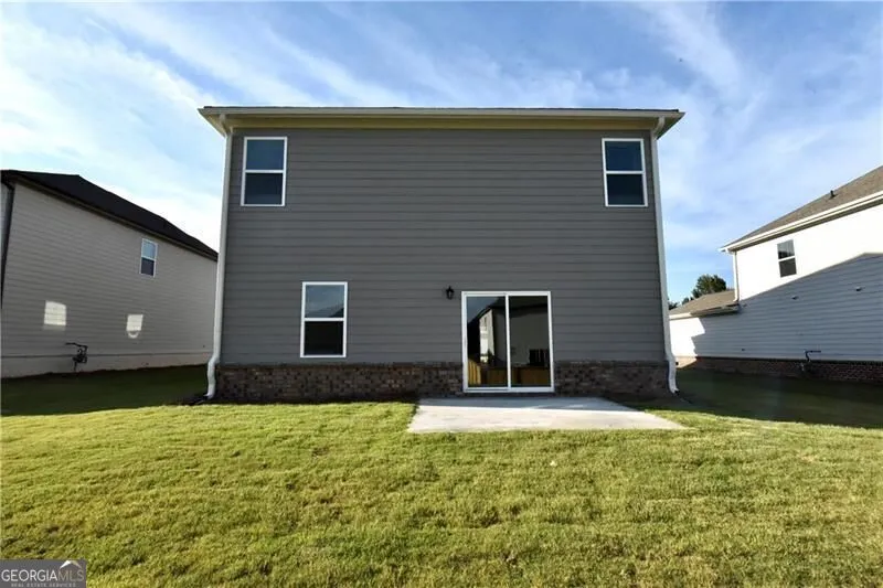 1588 Haypatch LN Loganville, GA 30052