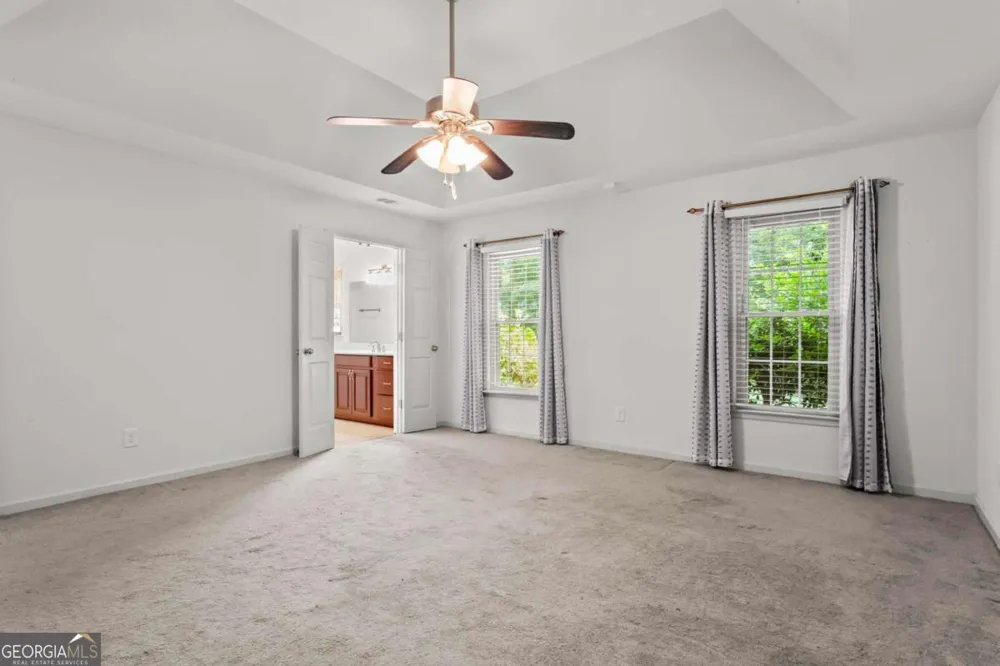 146 Lakeside DR NW Kennesaw, GA 30144