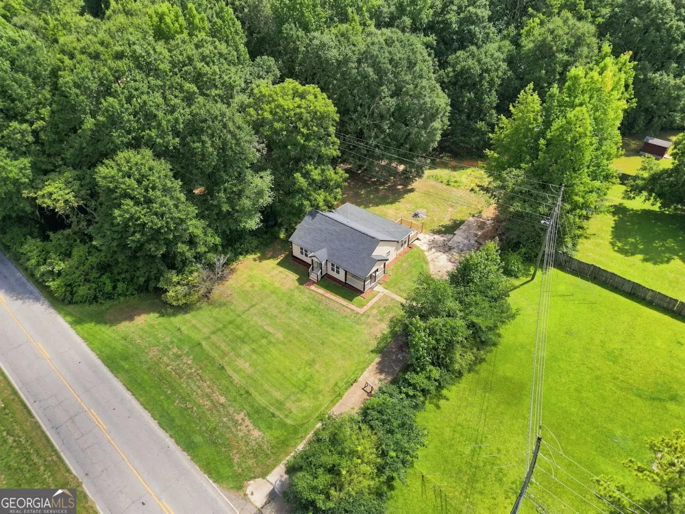 1061 Highway 3 N Hampton, GA 30228
