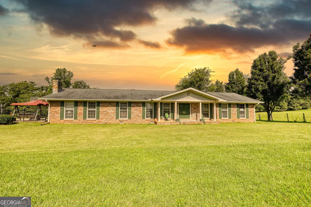 12621 Highway 142 Oxford, GA 30054