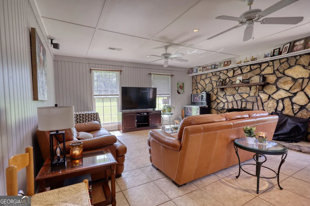 12621 Highway 142 Oxford, GA 30054