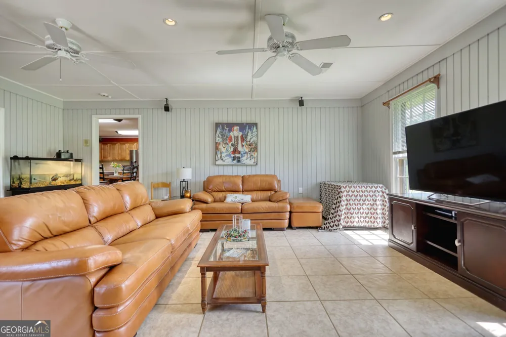 12621 Highway 142 Oxford, GA 30054