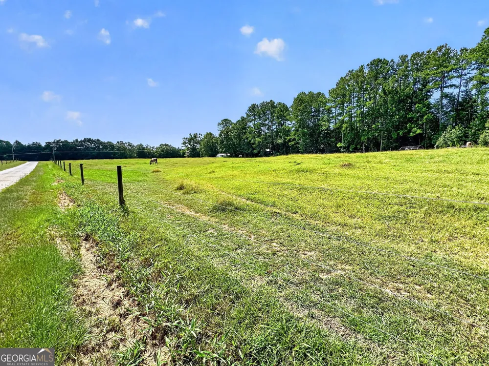 2614 Locust Grove RD Griffin, GA 30223