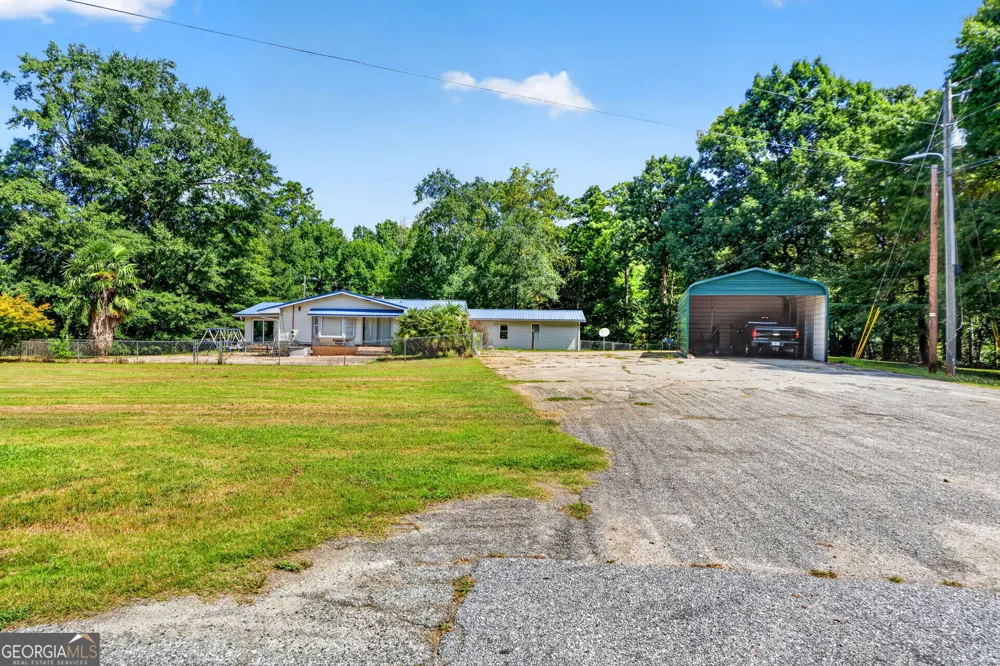 2614 Locust Grove RD Griffin, GA 30223