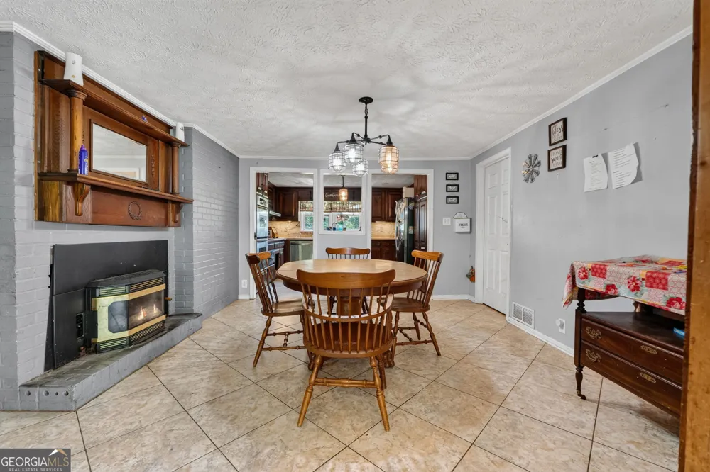 2614 Locust Grove RD Griffin, GA 30223