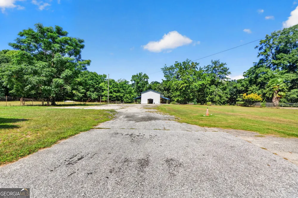 2614 Locust Grove RD Griffin, GA 30223