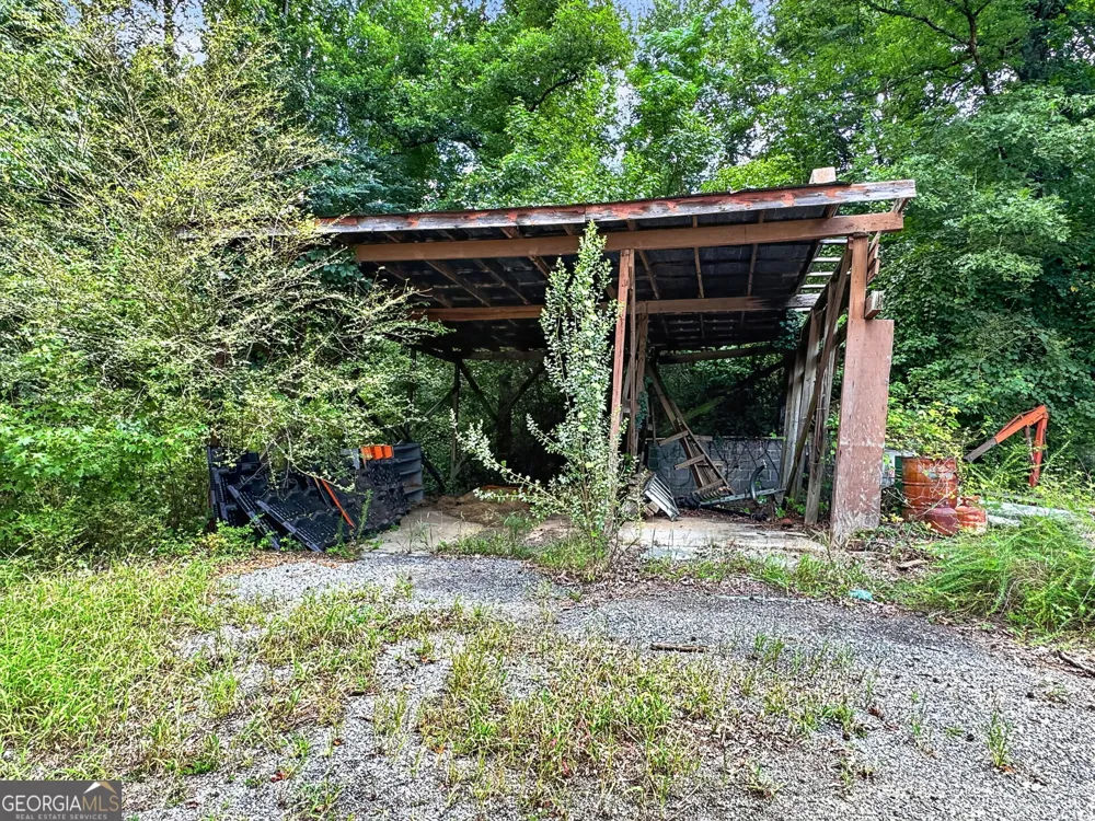 2614 Locust Grove RD Griffin, GA 30223