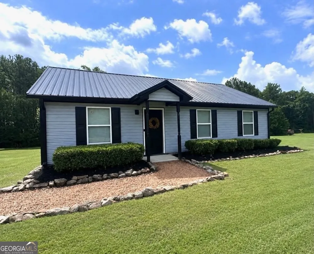 1300 Hill ST Comer, GA 30629