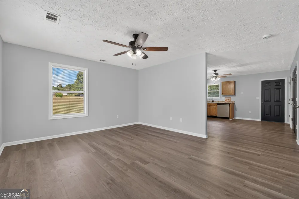1300 Hill ST Comer, GA 30629