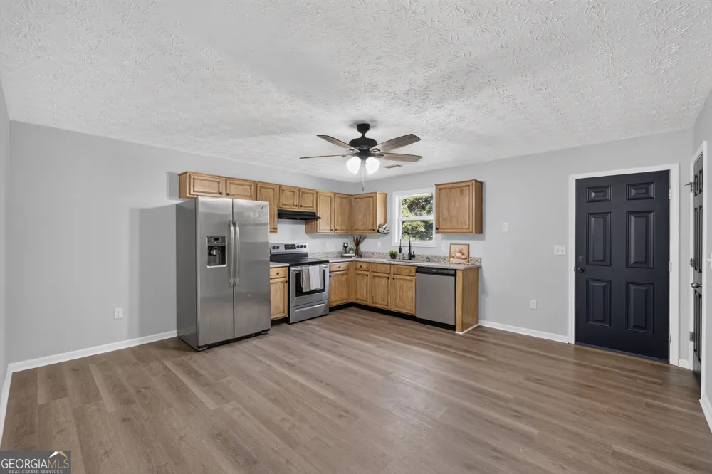 1300 Hill ST Comer, GA 30629