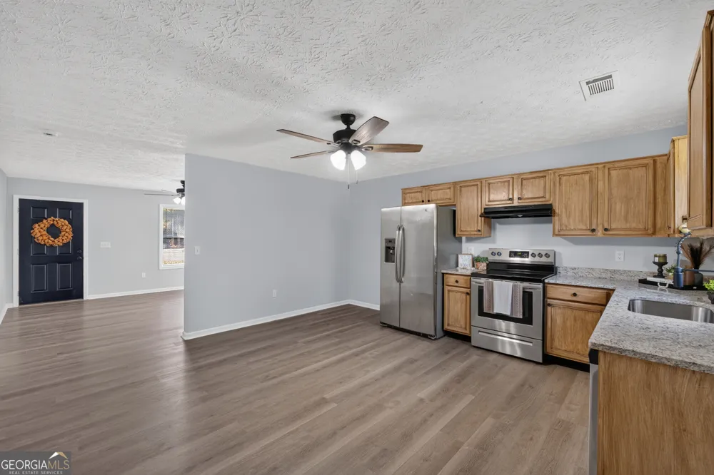 1300 Hill ST Comer, GA 30629