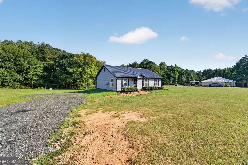 1300 Hill ST Comer, GA 30629